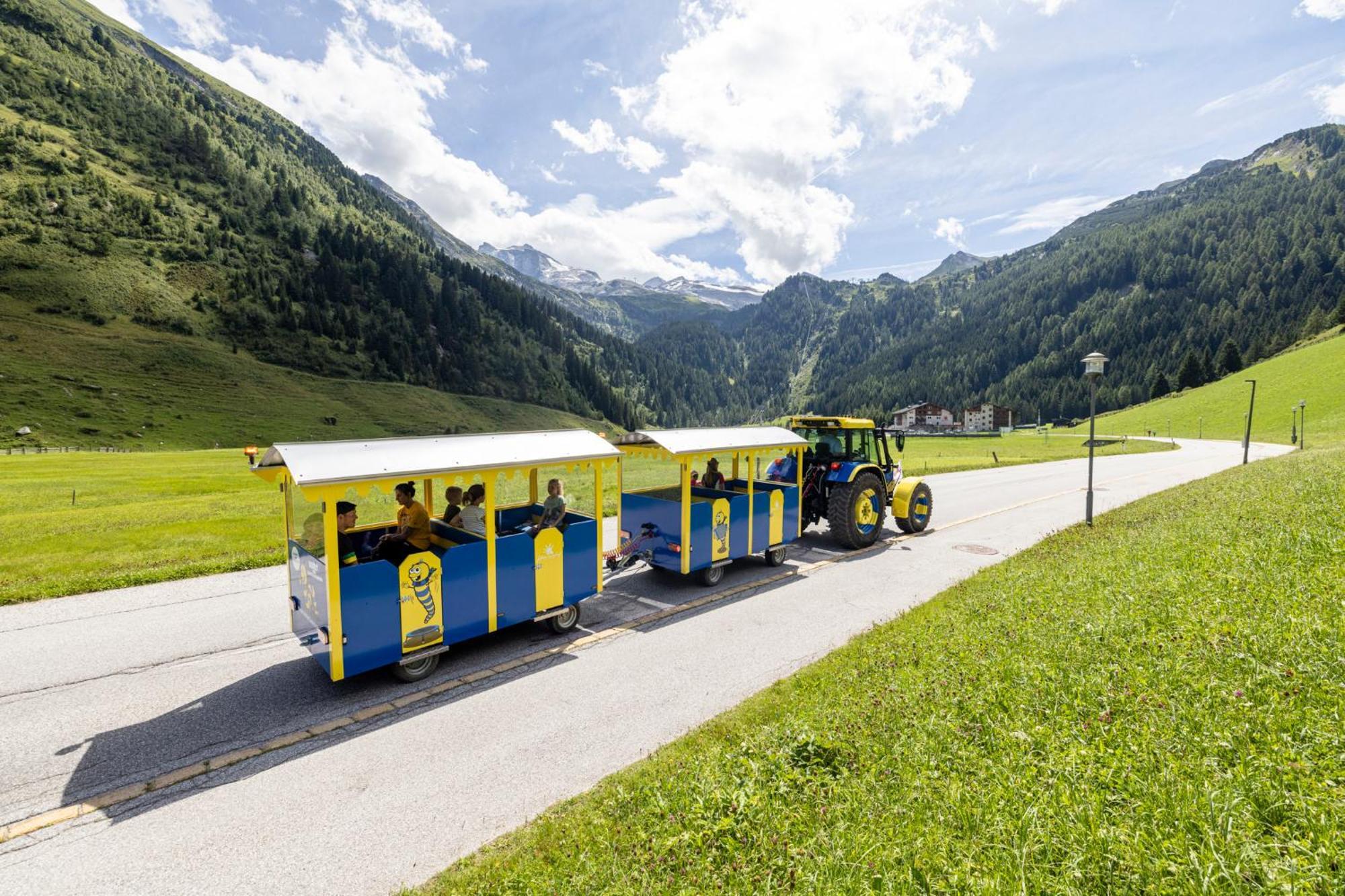 Kinder- & Gletscherhotel Hintertuxerhof ภายนอก รูปภาพ