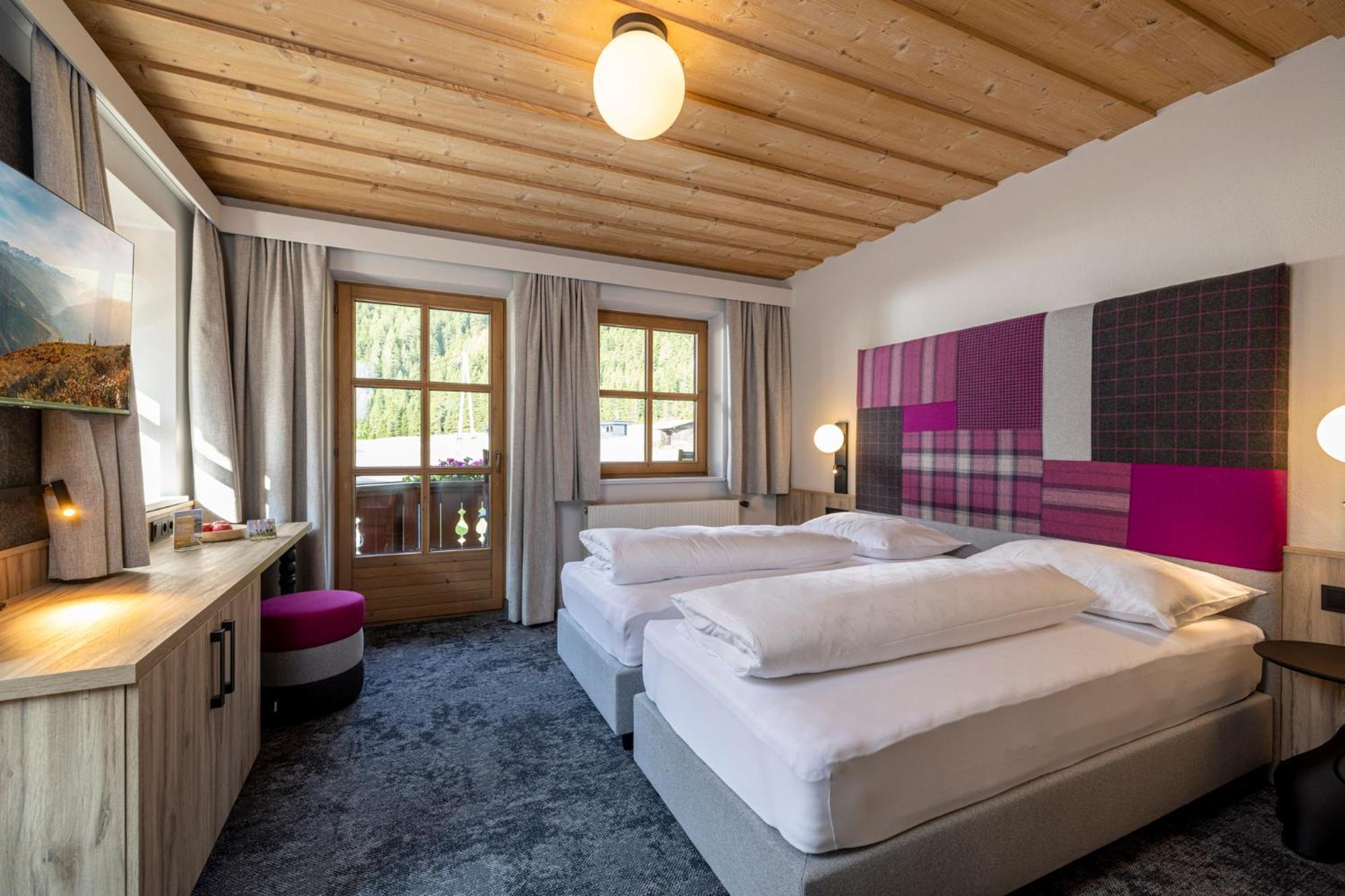 Kinder- & Gletscherhotel Hintertuxerhof ภายนอก รูปภาพ