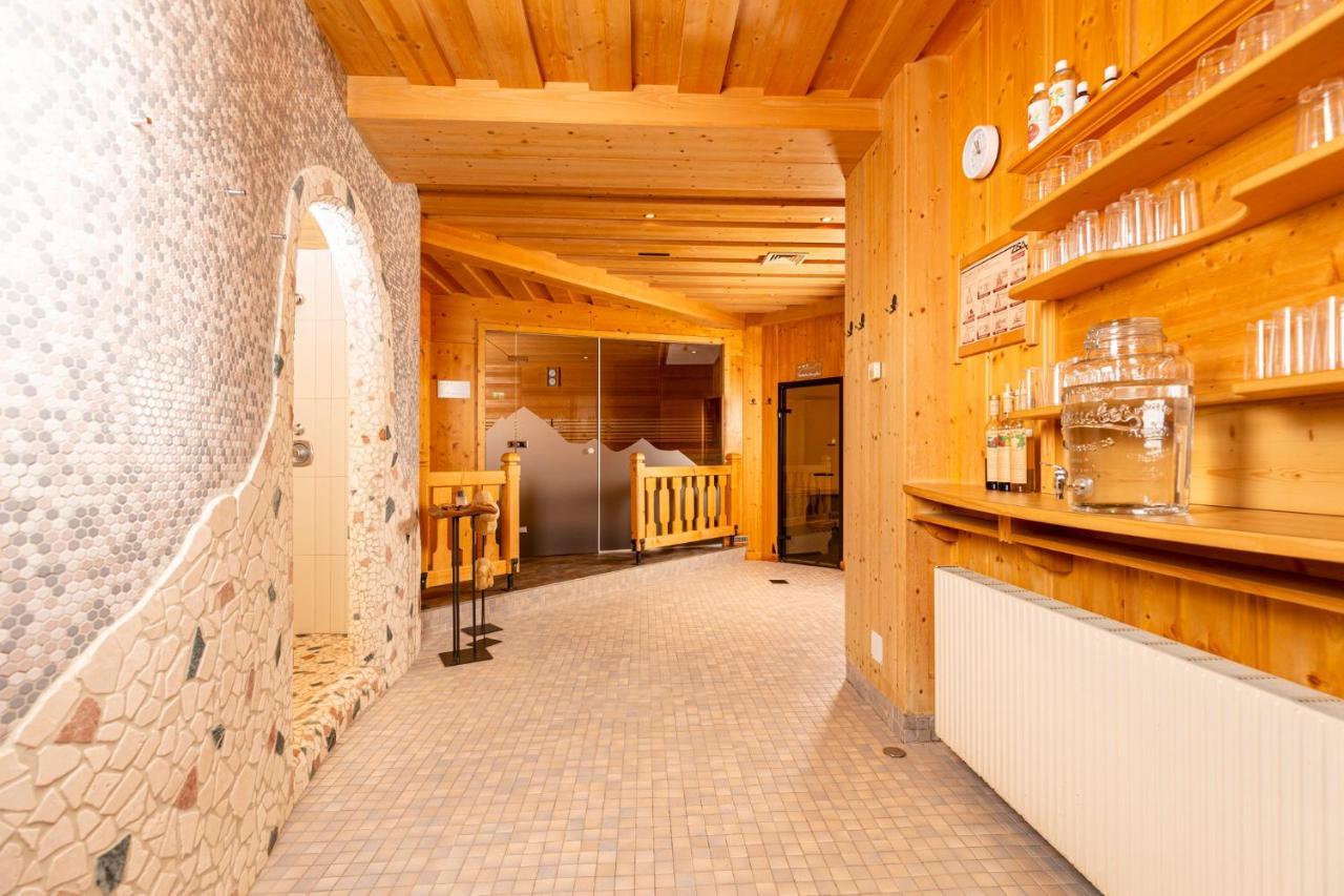 Kinder- & Gletscherhotel Hintertuxerhof ภายนอก รูปภาพ